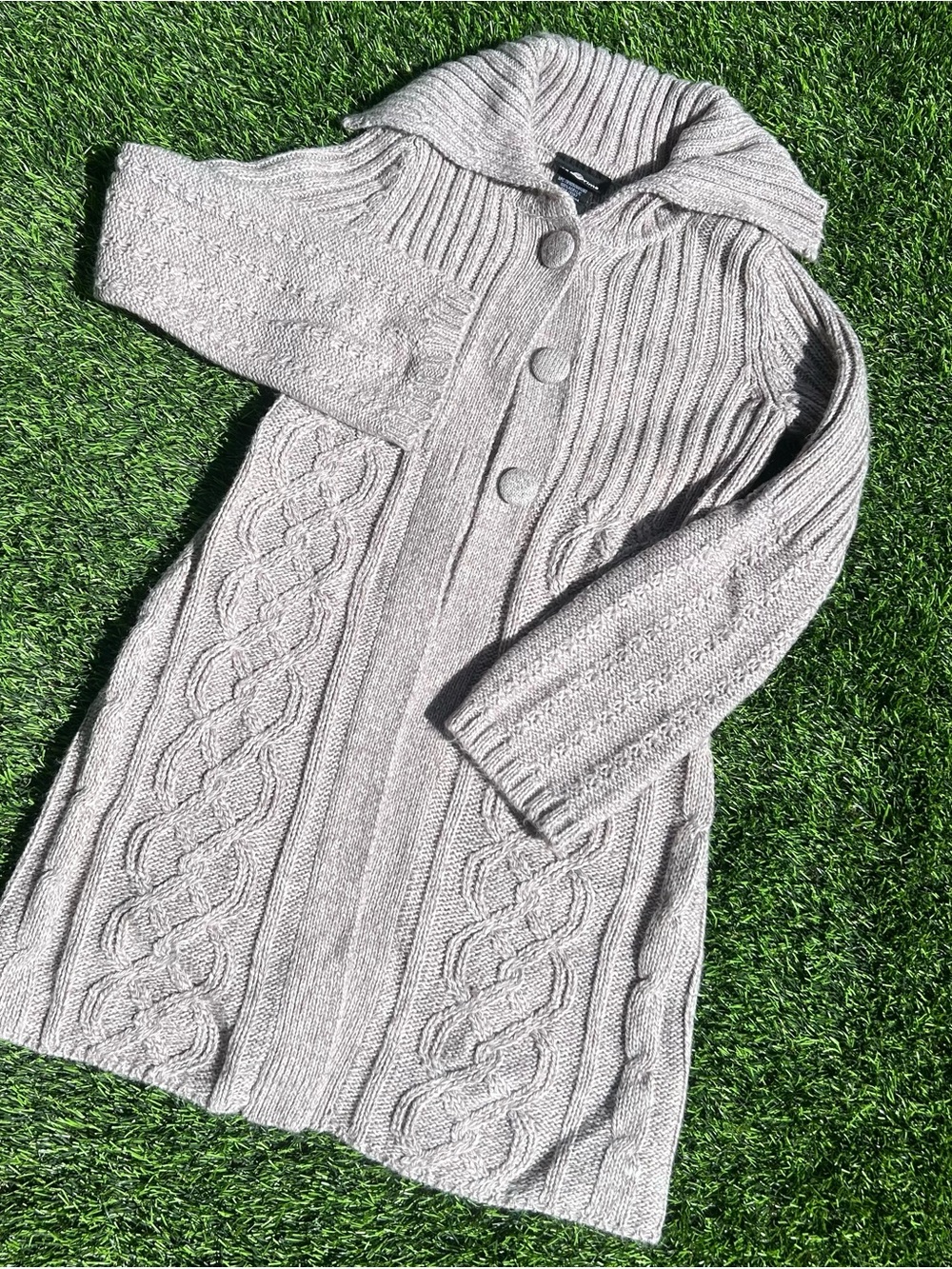 Cozy Cable-Knit Button-Front Women’s Sweater Coat - Light Gray